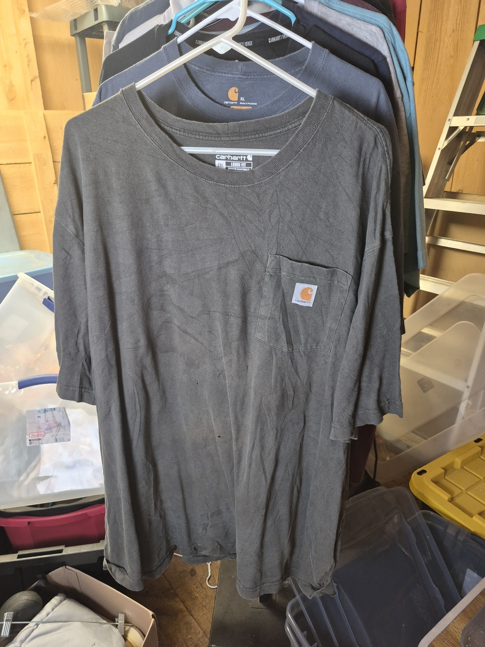 Carhartt Men's Charcoal Gray Pocket Short-Sleeve Tee Bin 50